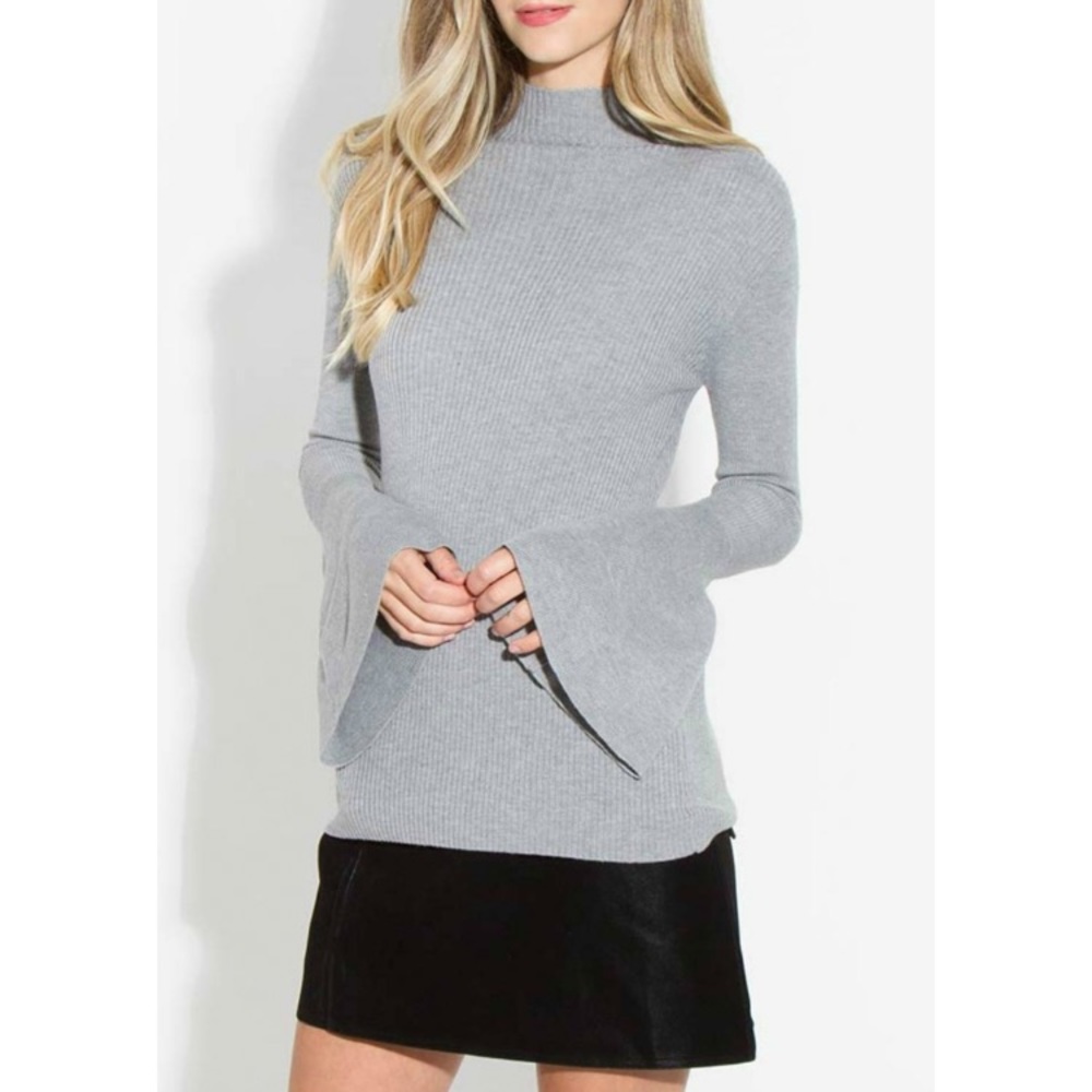 Cute Women’s Bell sleeve sweater in gray